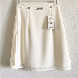 Cute Vintage Women’s White Skort